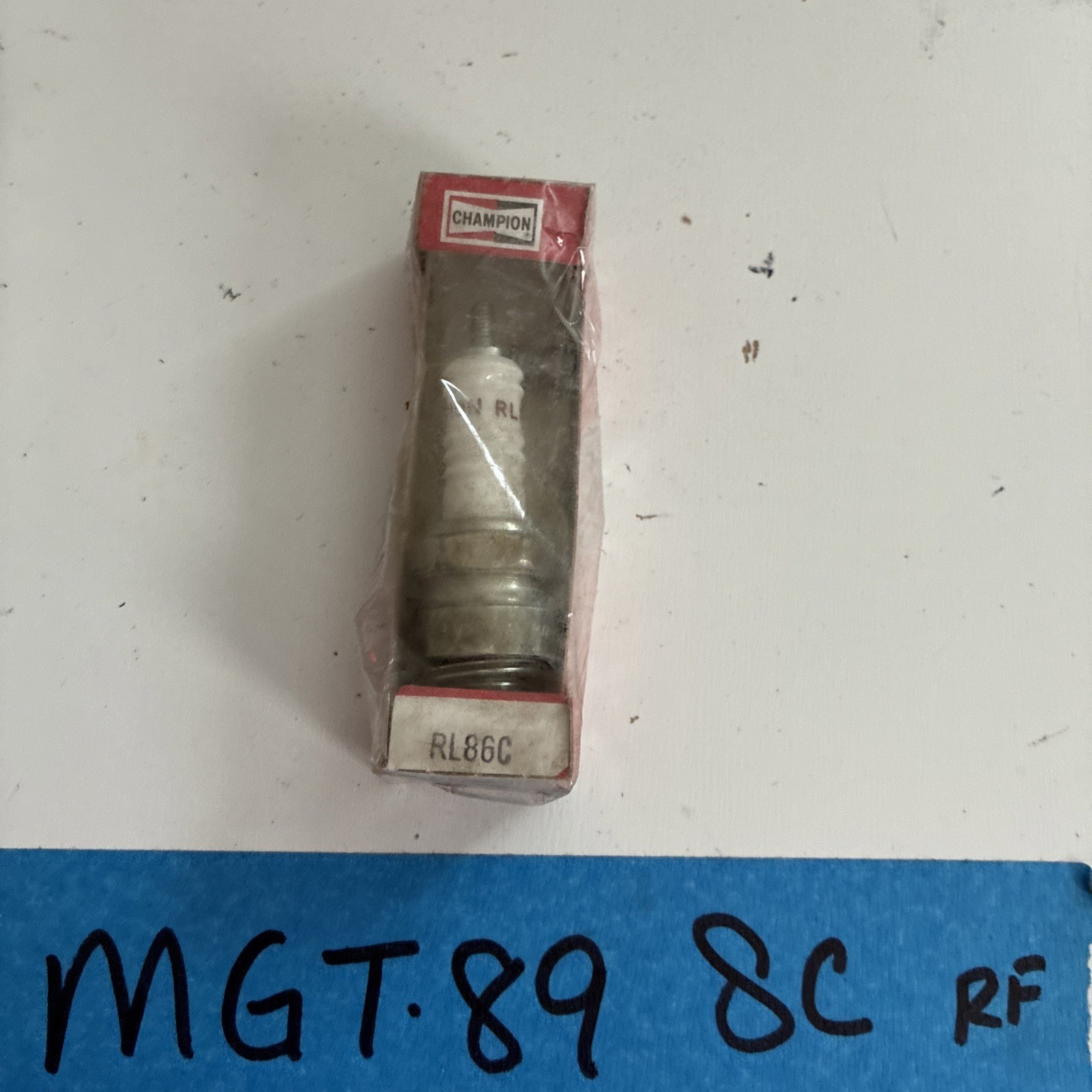 Champion RL86C Spark Plug 830 Pack of 1 Vintage