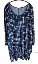 Black and White Tulip Dress size 16-24