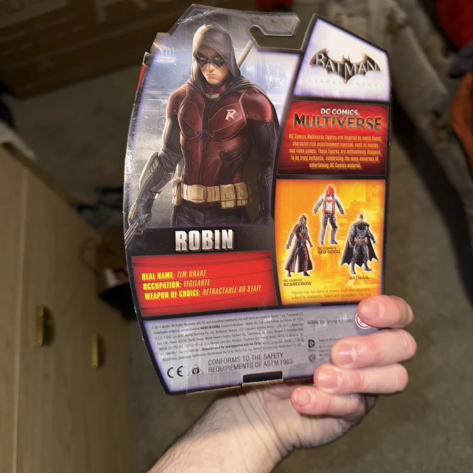 Mattel DC Comics Multiverse Batman Arkham Knight Robin 3.75"  Figure New in box! - Image 3 of 3