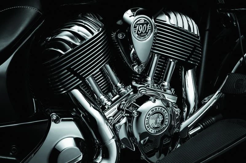 Bloque Kuryakyn Tappet detalles cromados Foto 2 de 2