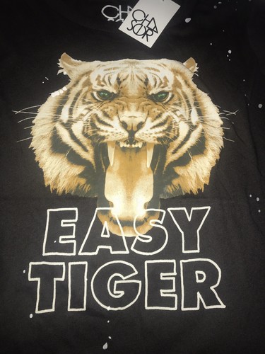 CHASER Easy Tiger Short Sleeved T-Shirt 