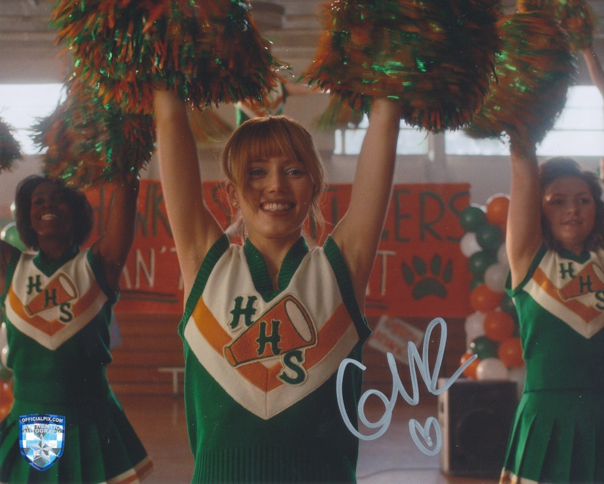 GRACE VAN DIEN Signed STRANGER THINGS Chrissy 8x10 Autograph OPX