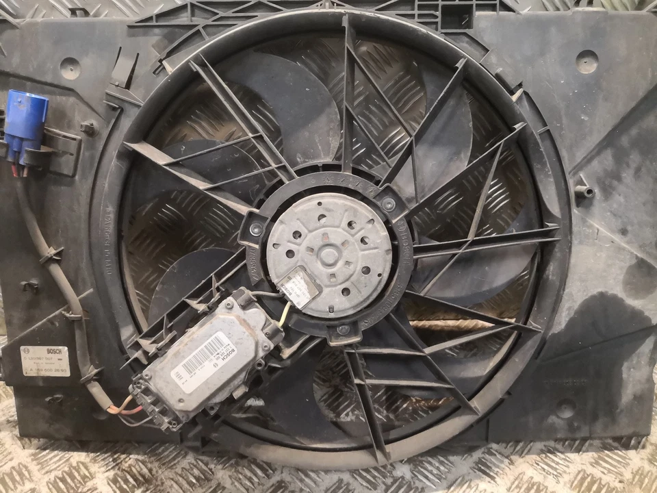 Ventilador aire acondicionado MERCEDES-BENZ A B 180 200 CDI W169 W245 1695002693 Foto 2 de 4