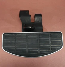 2005-2009 SUZUKI BOULEVARD C50 VL800 Front Left Floorboard Floor Board