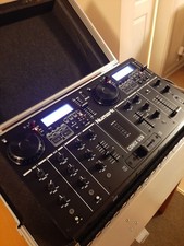 Numark Twin Cd Mix USB Player with USB Port With Swan Aluminium Flight Case