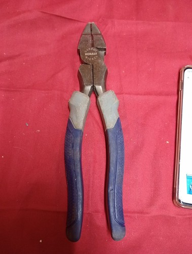 Kobalt 2564355 Linesman 9 Inch Pliers