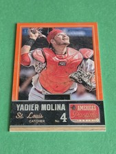 YADIER MOLINA  - 2013 PANINI AMERICA'S PASTIME - BASE SET CARD #16  /125