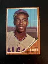 Ernie Banks 1962 Topps Baseball Card #25 EX.