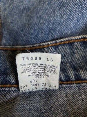 Vintage Levi's 567 Jeans Men's 33x29 Blue Denim Extra Wide Leg