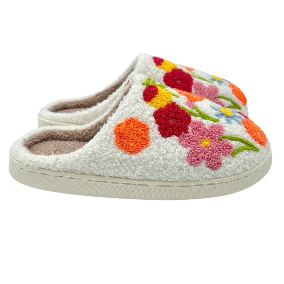 Novelty Soft Plush Warm Slippers – Mixed Floral - Women's Small/Medium 6.5 - 7.5 - Image 3 of 4