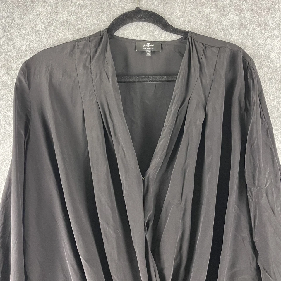 Blusa 7 For All Mankind mezcla de seda para mujer mediana negra drapeada cuello en V alta baja Foto 2 de 4