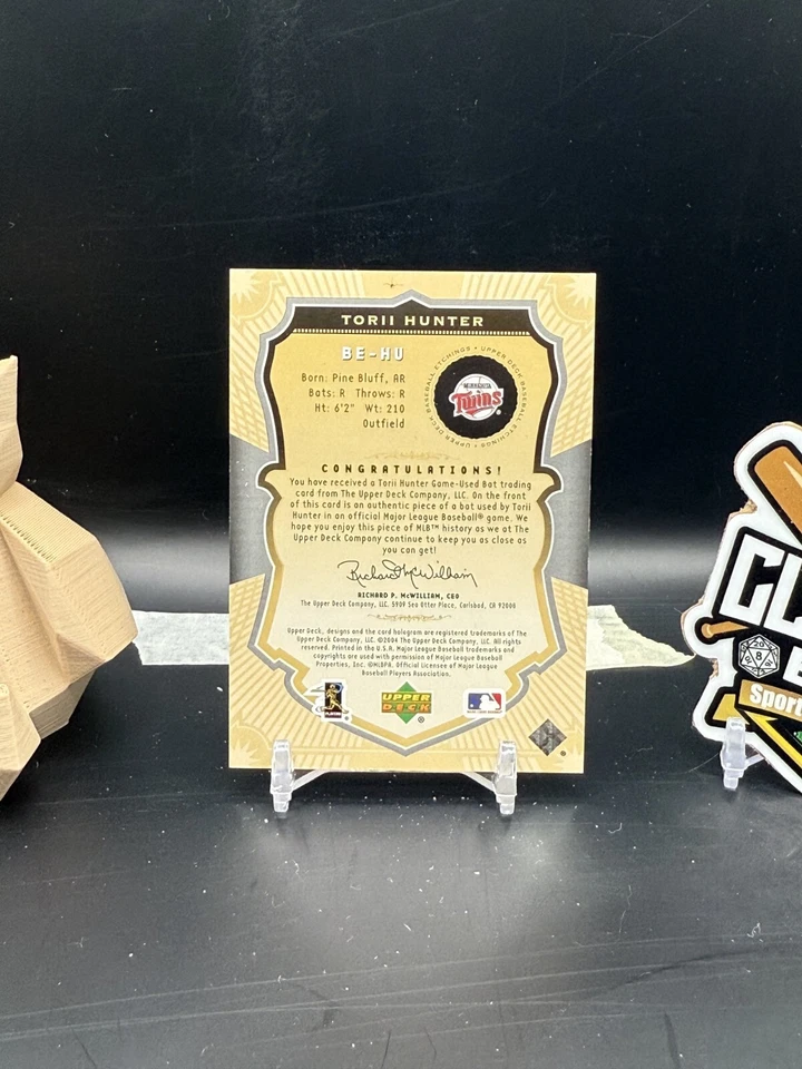 Torii Hunter 2004 Upper Deck Bat Relic Twins (CBR) - Image 2 of 2