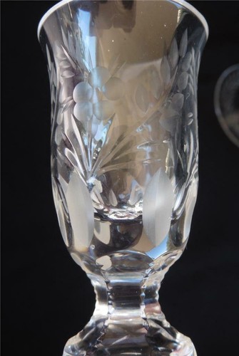 Set of 2 Vintage Flower Etched Sawtooth Stem Candlesticks Candle Holders EUC - Picture 5 of 9