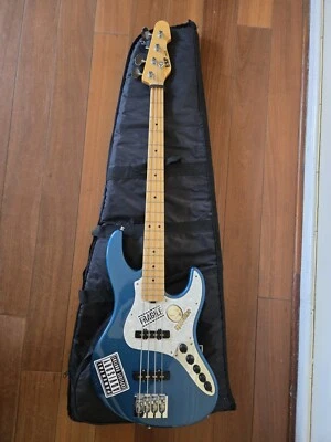 ESP AMAZE BASS GUITAR - image 1 of 4