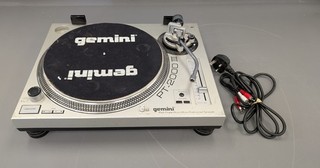 GEMINI PT‑2000 II Direct Drive Turntable Quartz Lock Pitch Control U05