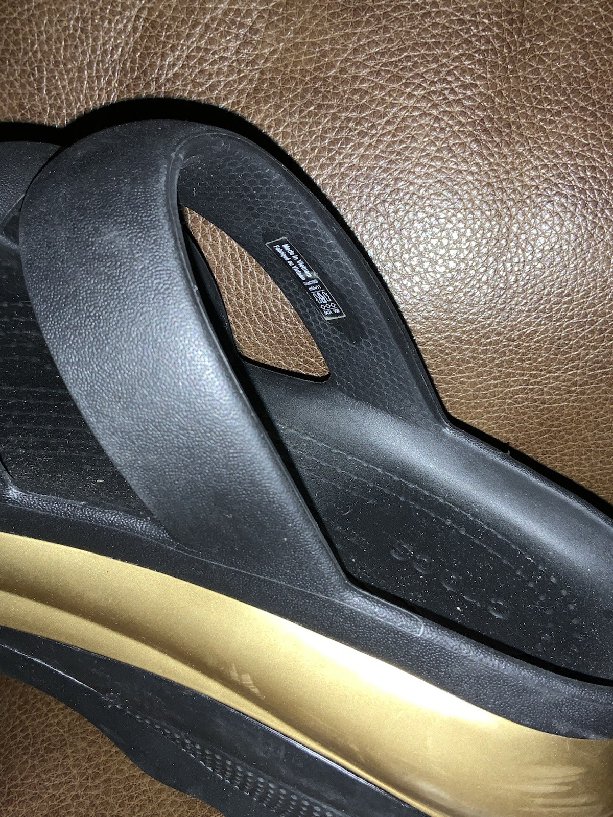 Crocs Mega Crush Metallic Black Gold Triple Strap Sandals. Sz. 11 image 10