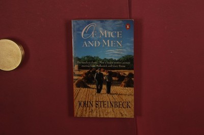 422990 John Steinbeck OF MICE AND MEN Penguin Books