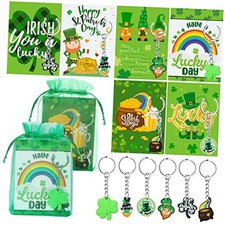  36 Sets St Patrick's Day Card with Irish Keychains and Bags Green Shamrock 