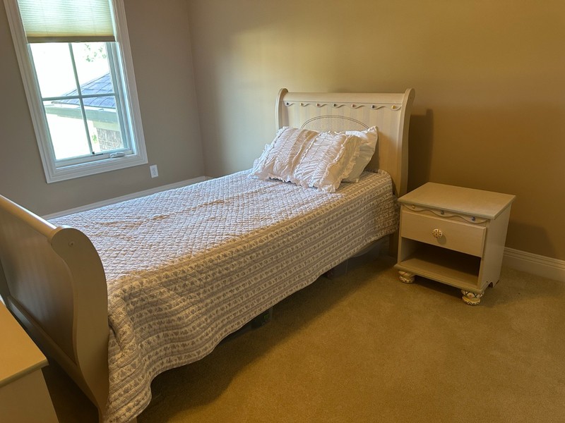 Childrens bedroom furniture set