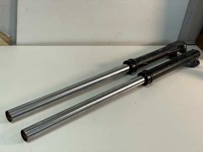1980 YAMAHA XT 250 OEM Forks 3Y1