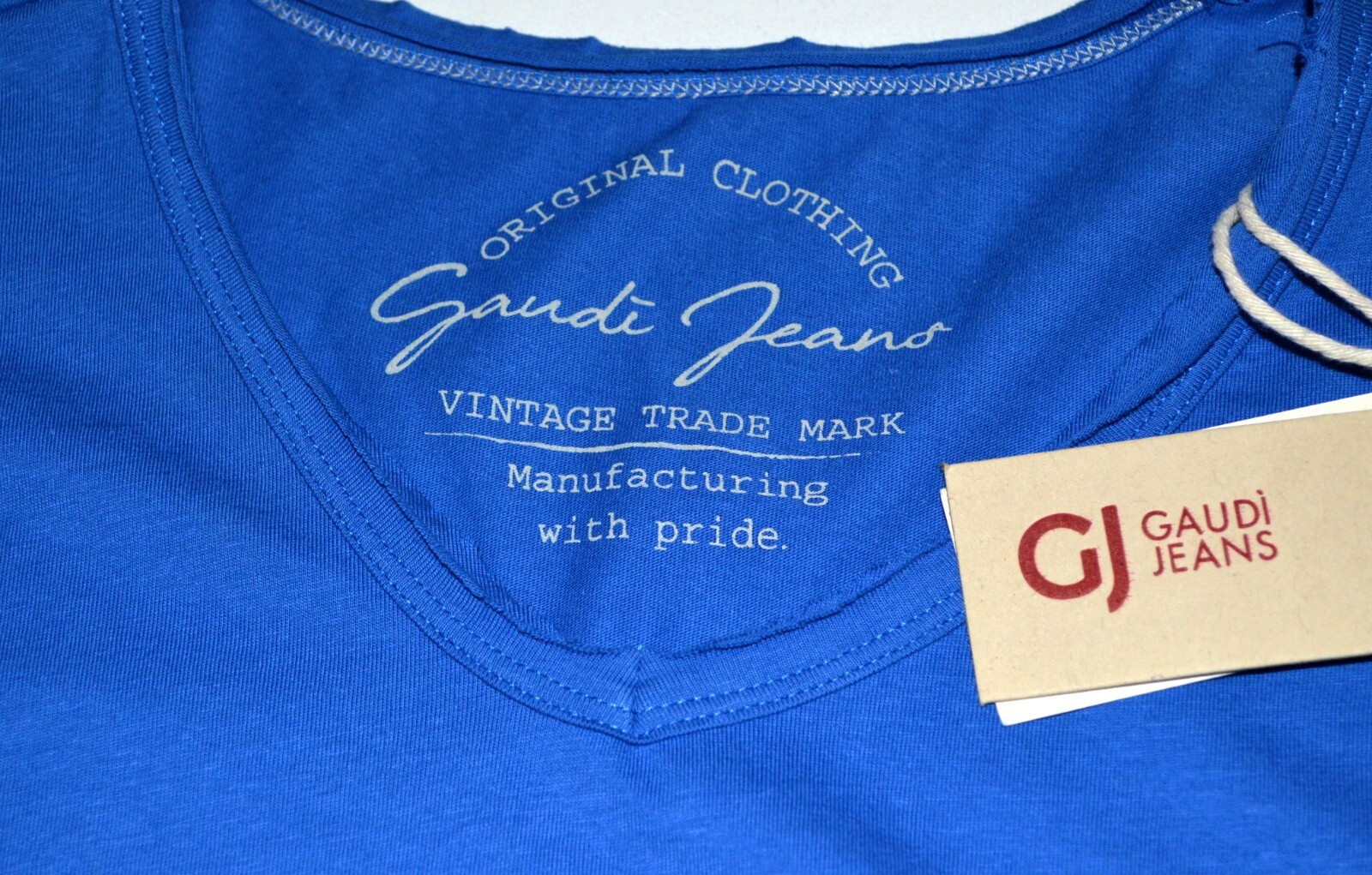 Gaudi Jeans Men's  Blue Cotton V-Neck  T- Shirt Shirt Size 3XL Slim Fit image 10