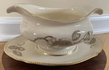 Castleton Gloria Gravy Boat with Attached Underplate USA Vintage Excellent