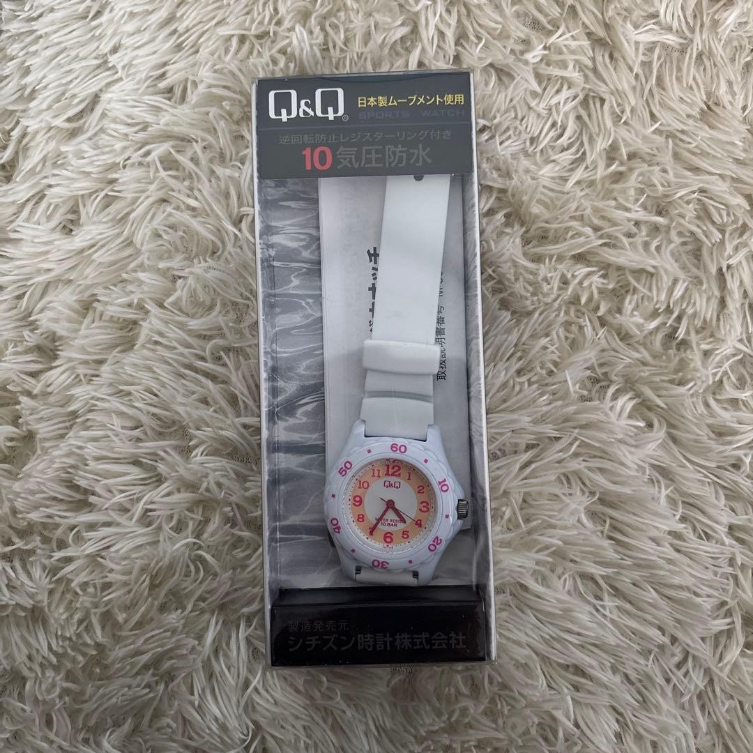 Citizen Watch Q Q 10 ATM Water Resistant