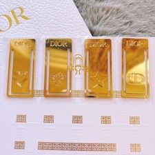 Marque-page Dior élégant cadeau rare de collection avec style mode de luxe
