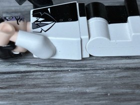 Lego: Batman - Two-Face 7781 Minifigure Figure Black & White Suit