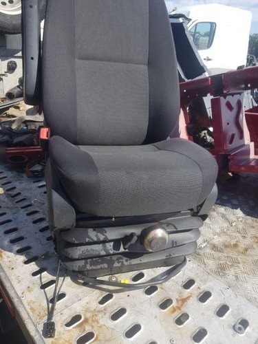 Volkswagen Crafter 2011 Fahrersitz brak AZZ1308