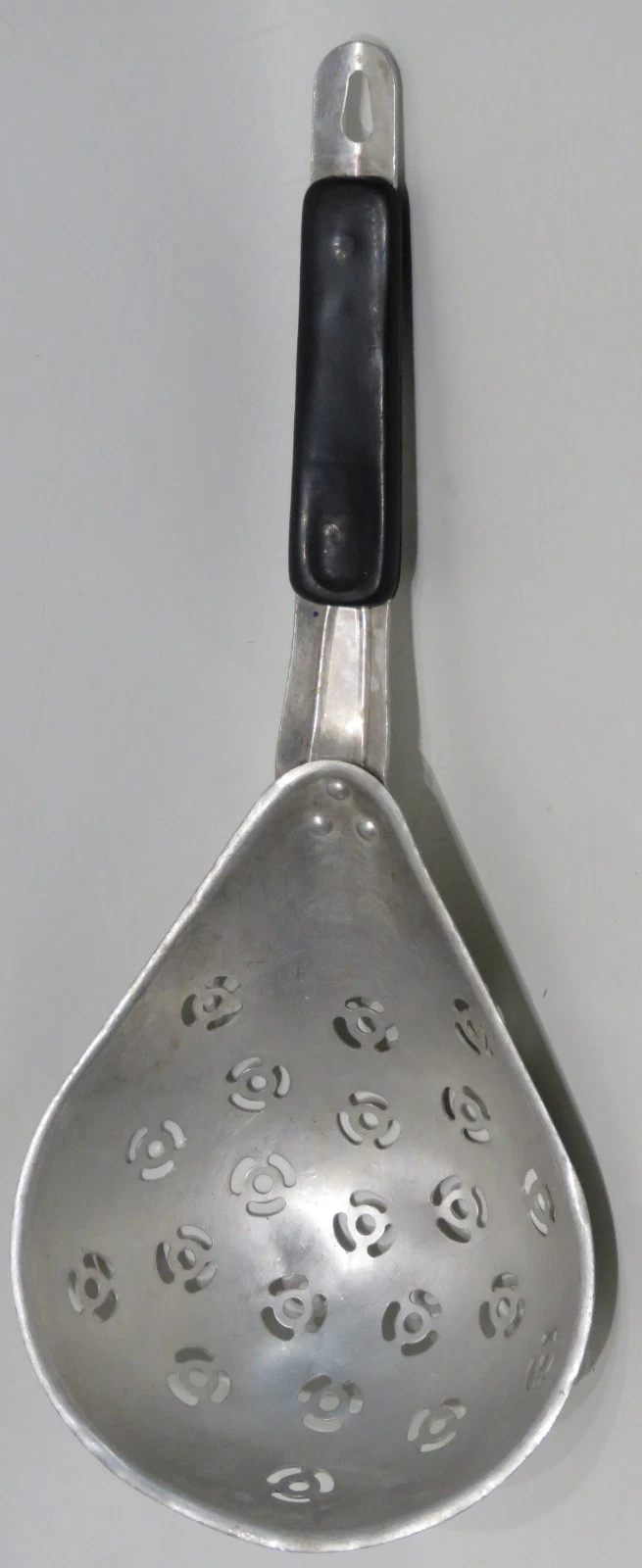 Colander with Handle - Teardrop Vintage
Opens in a new window or tab