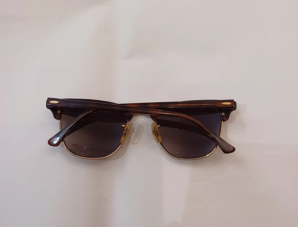 Ray-Ban Clubmaster RB3016 sunglasses with a tortoise and gold frame Unisex, photo 2 of 5