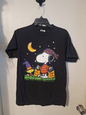 Vintage 90s Snoopy Halloween Trick Or Treat Black Light Reflective T-Shirt Med