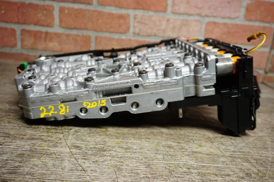 BMW 228I XDRIVE F23 2015 2,0 L AWD transmisión automática carrocería de válvula solenoide 76 k OEM Foto 3 de 4