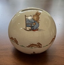 Bunnykins Money Ball Bank Royal Doulton 1988 Christmas