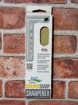 DMT Duo Sharp Bench Stone W8EFNB Double sided, diamond two-grit. Measures 8'' x 2