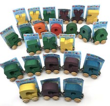 Name Train Wooden Lot 24 Letters C D G I K P Q V W X Y Z Maple Landmark Toy 2.5"