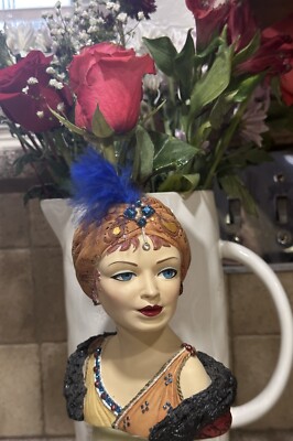 Cameo Girls Head Bud Vase Sasha 1910 ''Joie de Vivre'' Vintage Limited Made Rare