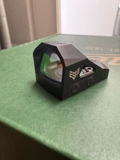 SWAMP FOX Sentinel 1x16 Micro Reflex Sight with Manual Brightness Justice 1
