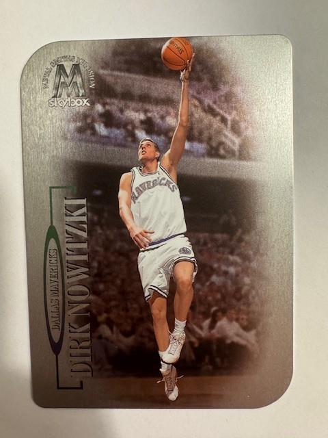 1998-99 Skybox Molten Metal - Dirk Nowitzki #35 Xplosion (RC)