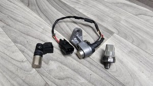 96-02 4RUNNER Tacoma 3.4L 5VZ Cam Crank CAMSHAFT CRANKSHAFT OIL Sensor Kit OEM