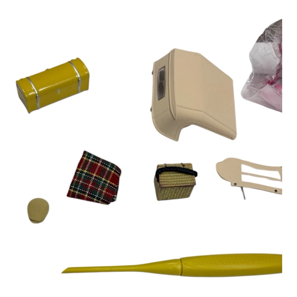 Rare Franklin Mint 1932 Chevy Confederate Deluxe Sport Roadster PARTS ONLY - Image 3 of 3