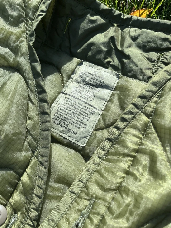 Forro de chaqueta de campo M-65 edición militar original usado Foto 2 de 2