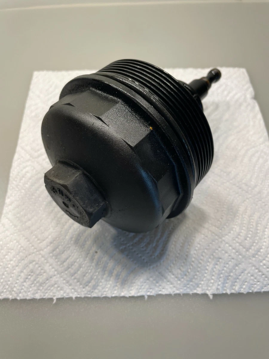 BMW Oil Filter Cover 1744000 / 11421744000 | eBay