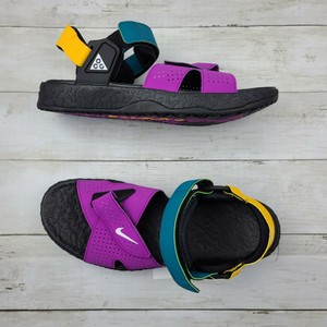 nike acg air deschutz black vivid purple