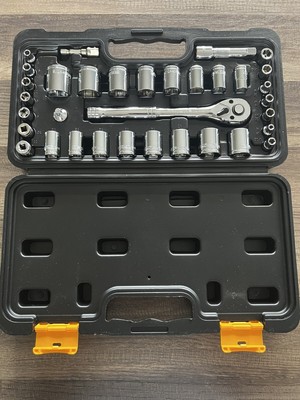 DEKO 34pcs  Socket Set  1/4  And 3/8  See Pictures/ A