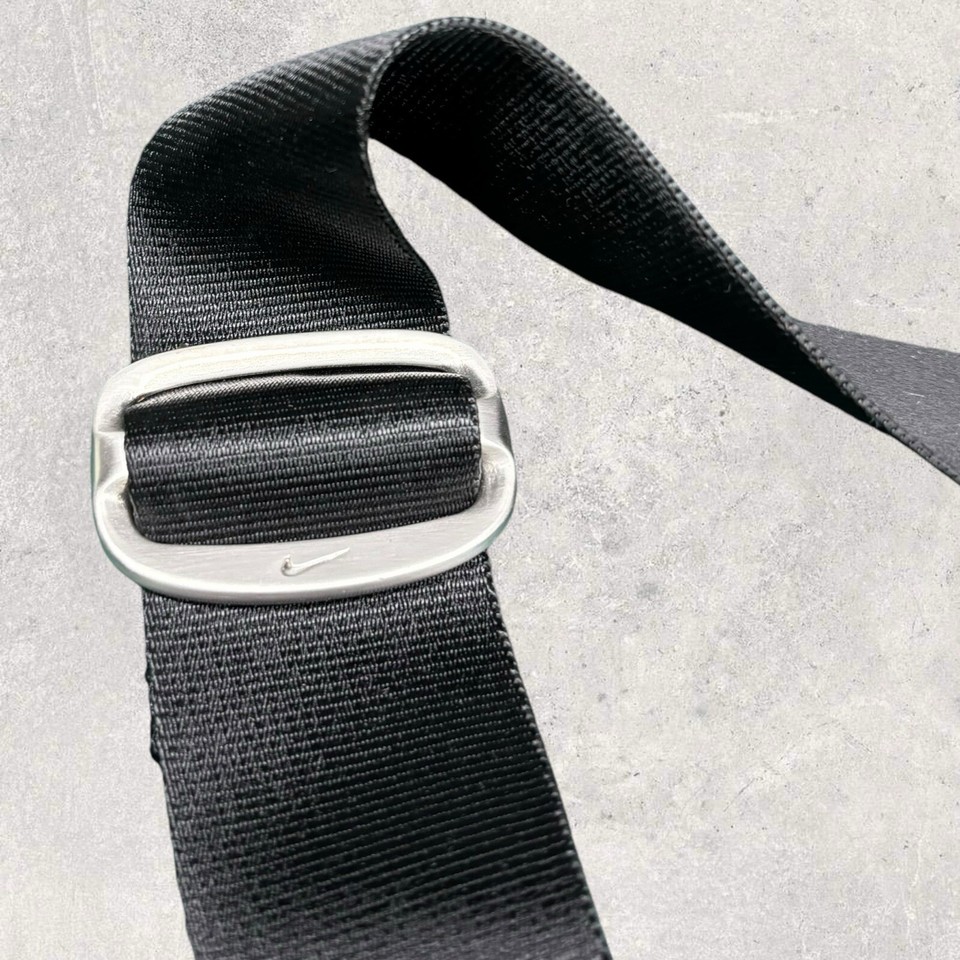 Nike Heritage Messenger Bag Purple Logo Neon Crossbody Airliner