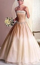 Maggie Sottero Ivory Wedding Dress, Tiffany