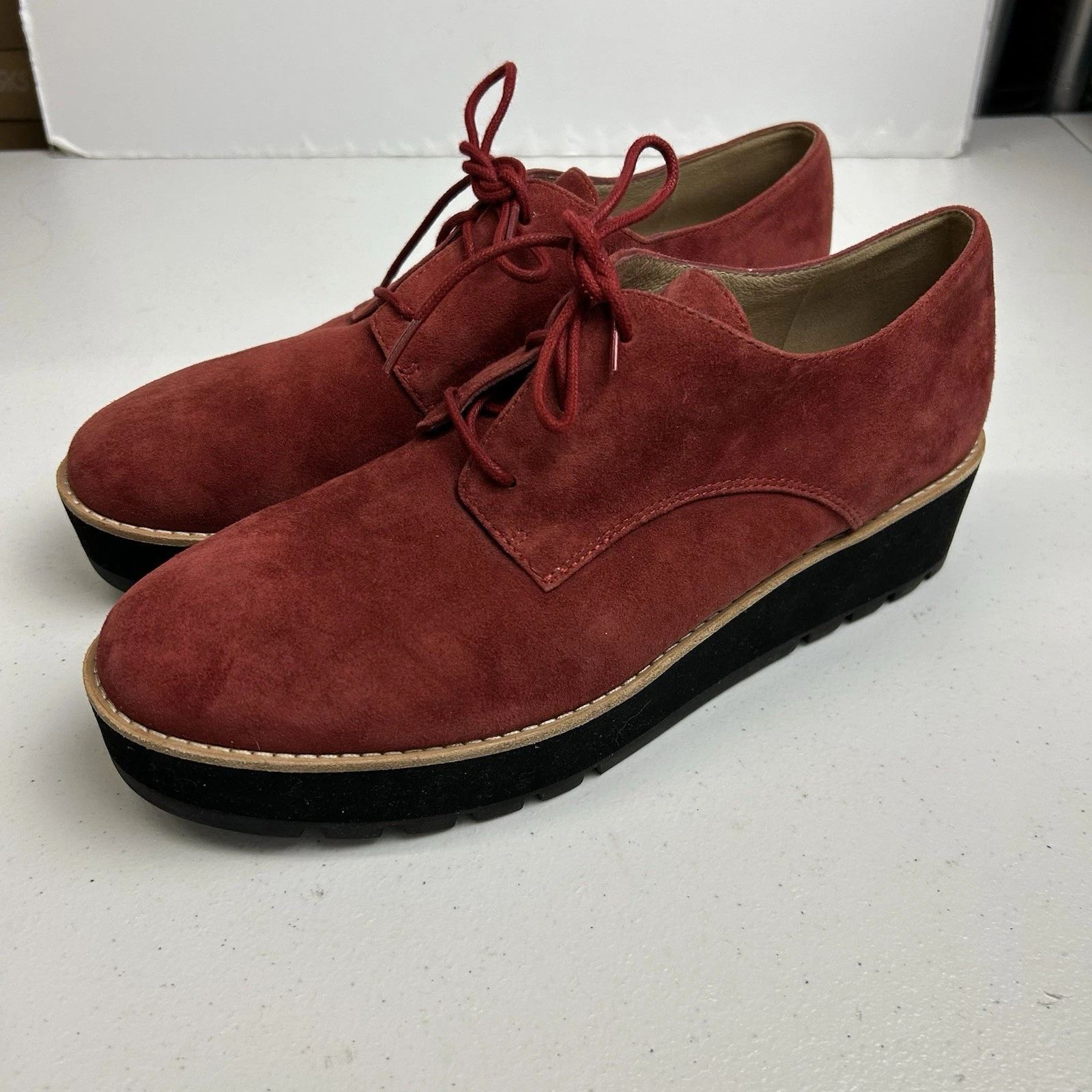 Eileen Fisher Womens Size 9.5 Eddy Derby Platform Oxford Red Suede Lace Up Shoes