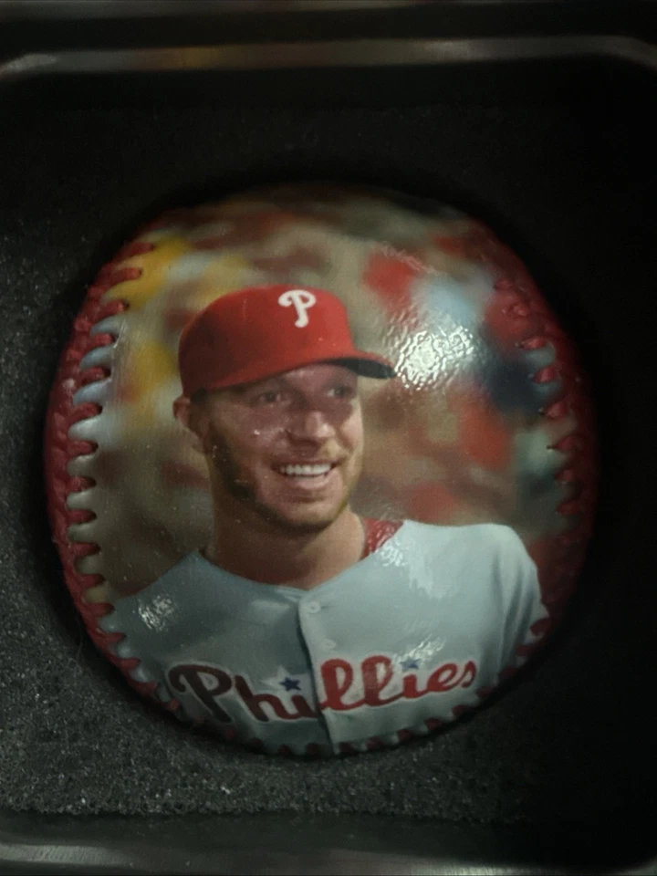 Philadelphia Phillies Baseball Roy Halladay 2010 Cy Young Award Winner - Image 3 of 4